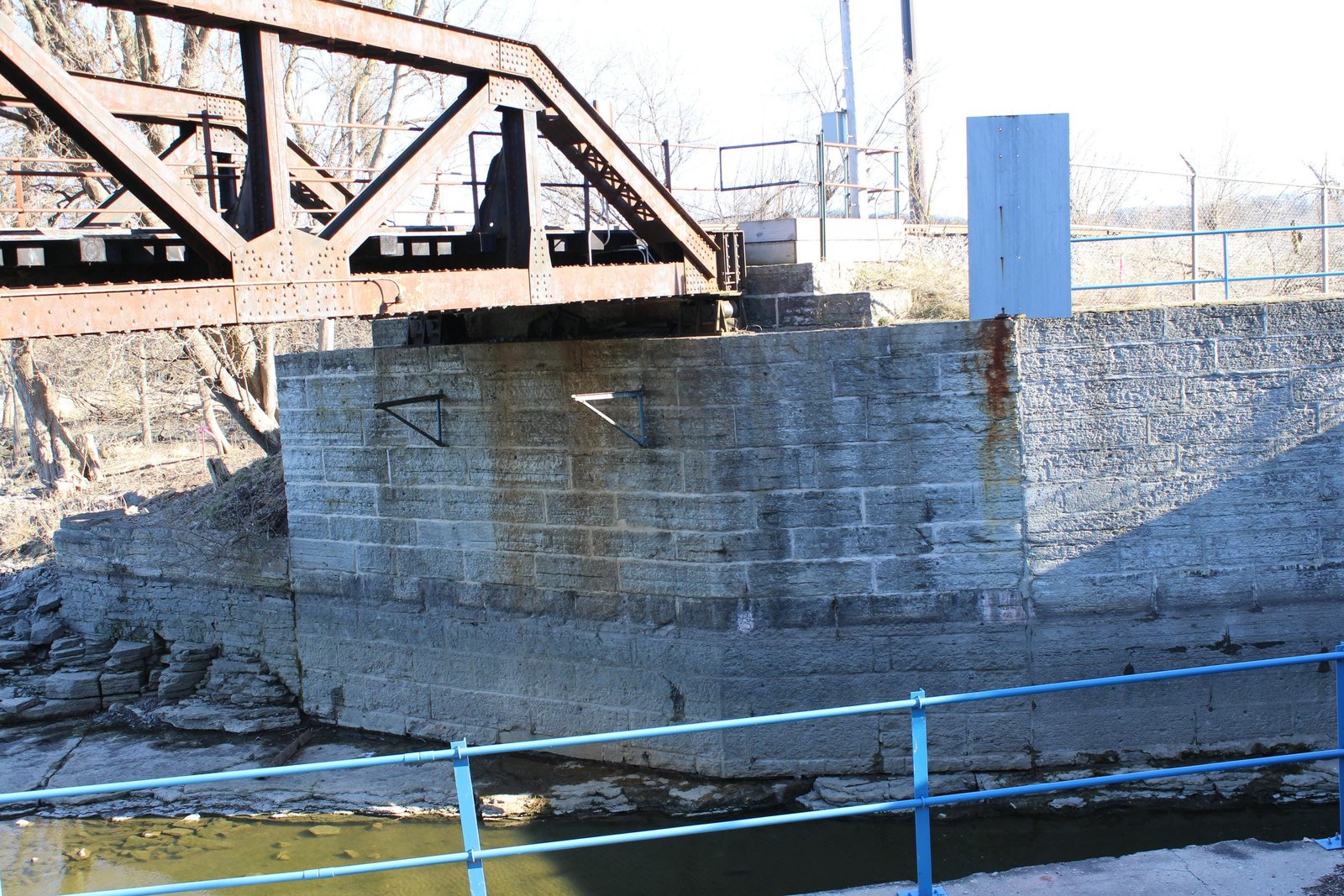 South abutment